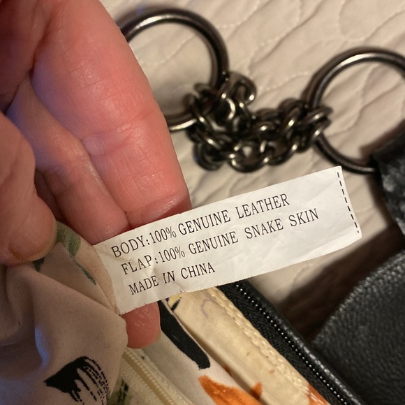 Chi designed by Falchi bag - Picture 7 of 14